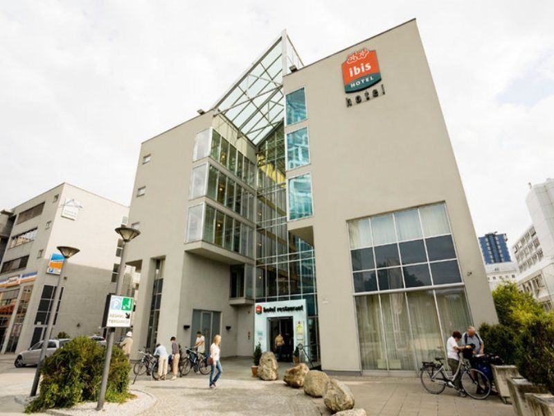 Ibis Linz City Hotel Exterior photo